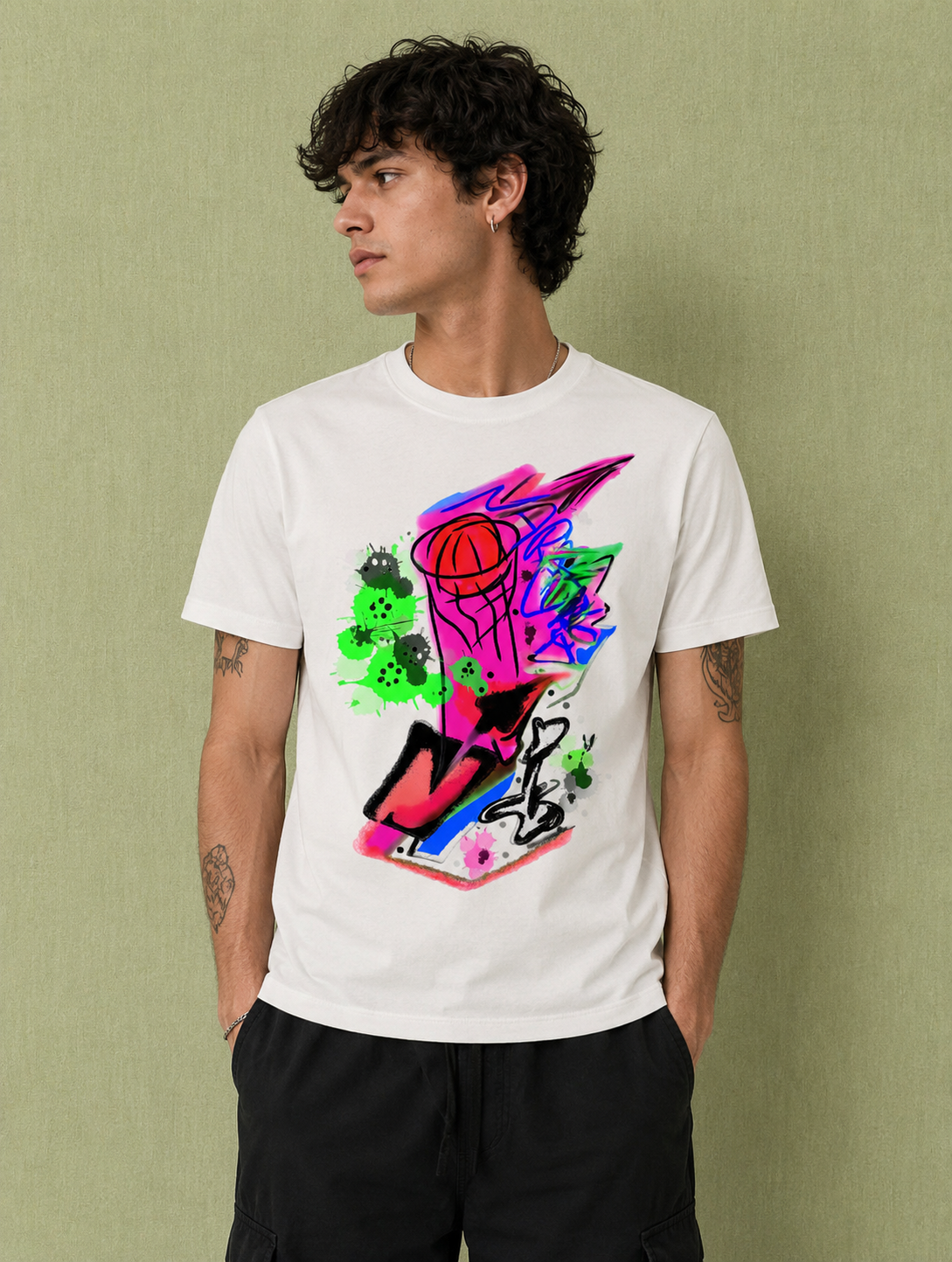 NARRATIVE STREETS - GRAFFITI BASKETBALL T-SHIRT (REGULAR FIT)